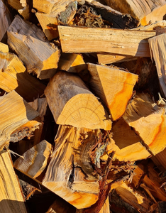 Quality Firewood Macrocarpa (Dry) 3m3